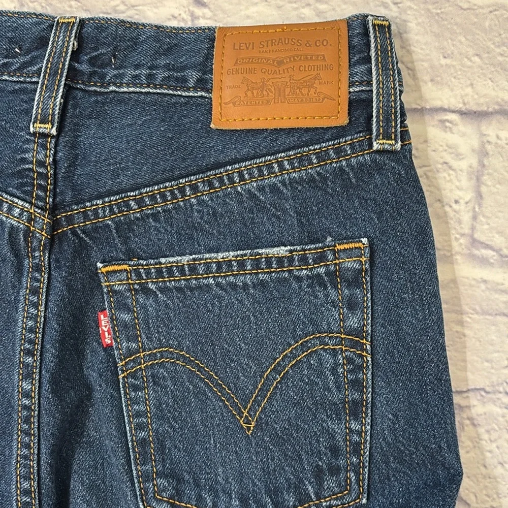 Levi’s Premium Denim Ribcage Straight Ankle High Waisted Denim Jeans Size 26